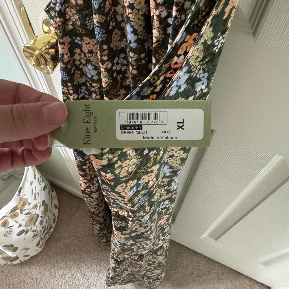 Floral Print Midi Dress - Picture 7 of 7